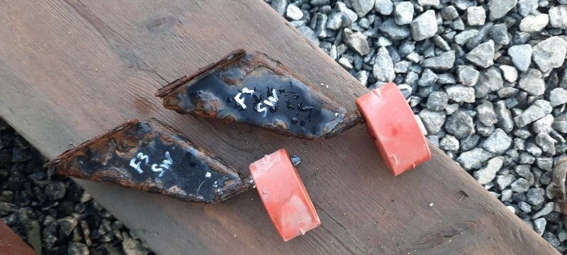 Крепление глушителя FORD FOCUS 3 MK3 PNDA 2010 (б/у)