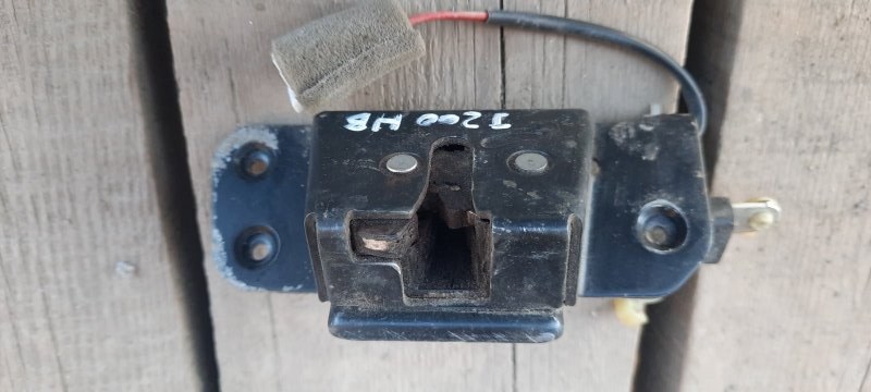 Замок багажника CHEVROLET LACETTI J200 F14B3 2004 (б/у)