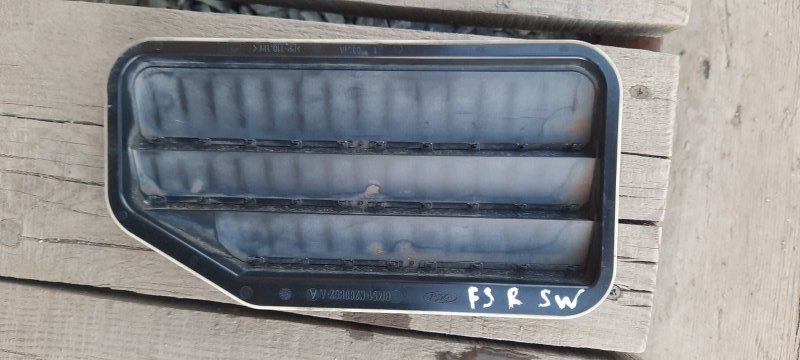 Вентиляция крыла FORD FOCUS 3 MK3 PNDA 2010 задняя правая (б/у)