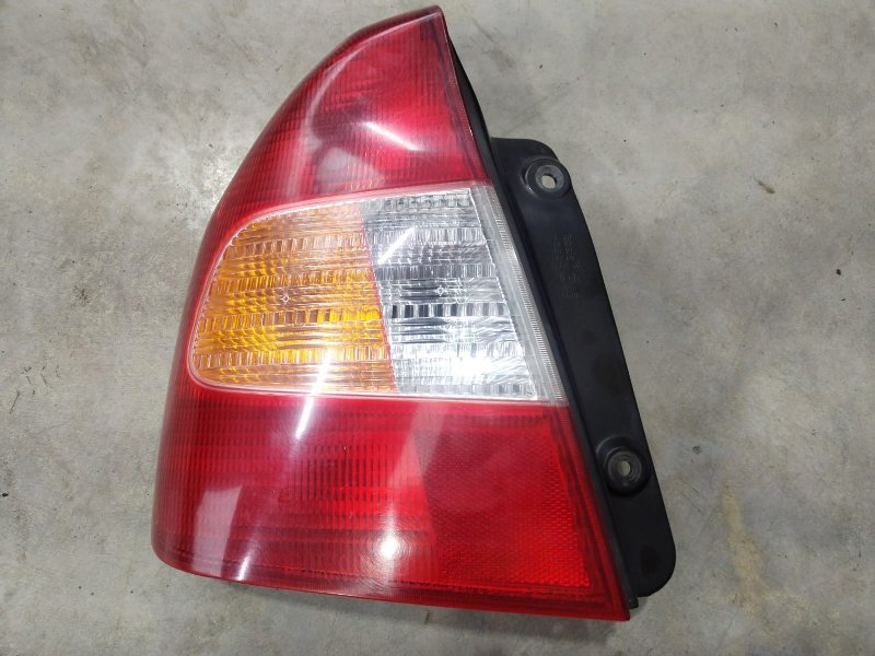 Фонарь задний HYUNDAI ACCENT LC G4EC 1999 задний левый (б/у)