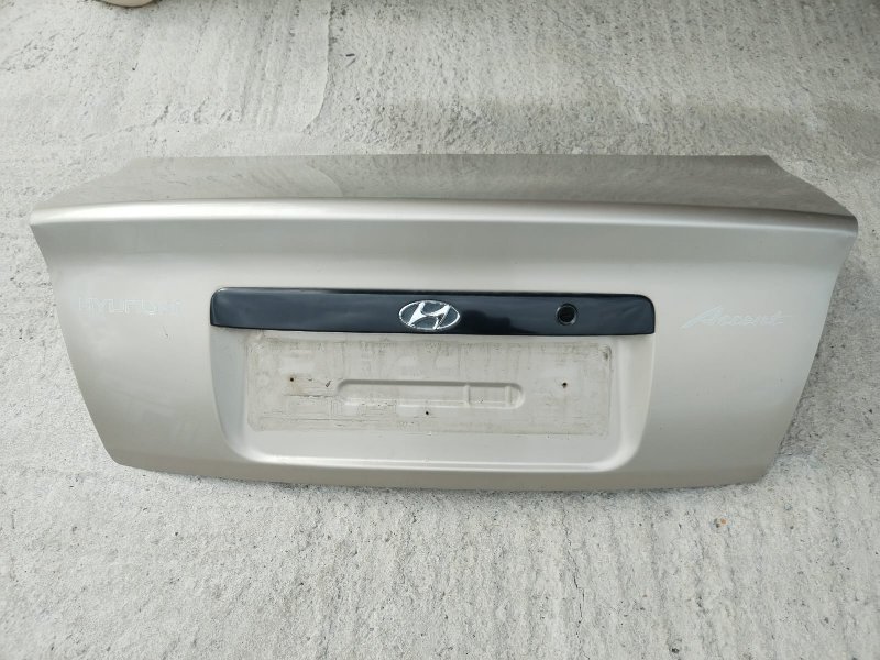 Крышка багажника HYUNDAI ACCENT LC G4EC 1999 (б/у)