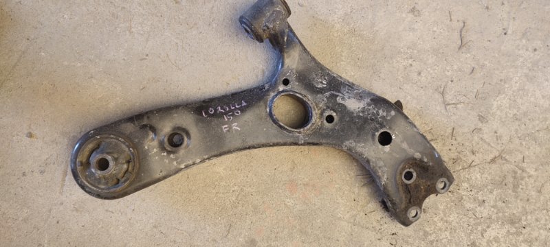 Рычаг подвески TOYOTA COROLLA E150 1ZR-FE 2006 передний правый (б/у)