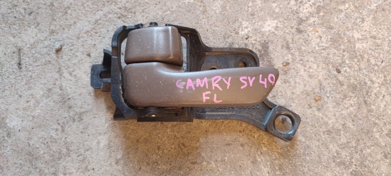 Ручка двери внутренняя TOYOTA CAMRY SV40 1994 передняя левая (б/у)