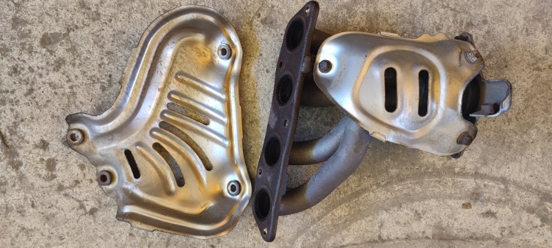 Коллектор выпускной TOYOTA COROLLA E150 1ZR-FE 2006 (б/у)