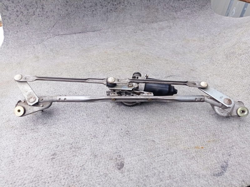 Трапеция дворника TOYOTA COROLLA E120 1NZ-FE 2000 (б/у)