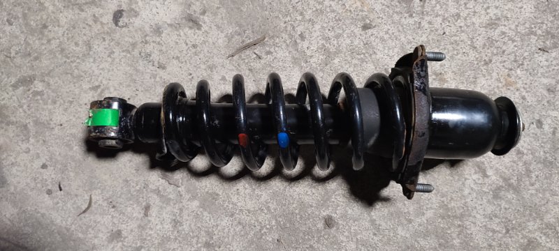 Стойка подвески TOYOTA AVENSIS T250 1AZ-FSE 2003 задняя (б/у)