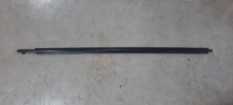 Молдинг стекла TOYOTA COROLLA E150 1ZR-FE 2006 передний правый (б/у)