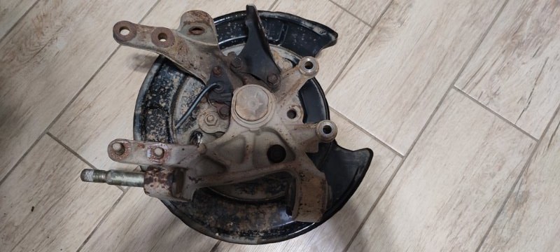 Ступица HONDA ODYSSEY RA6 2001 задняя правая (б/у)