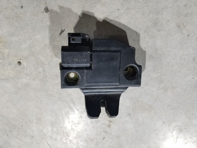 Замок багажника TOYOTA COROLLA E150 1ZR-FE 2006 (б/у)