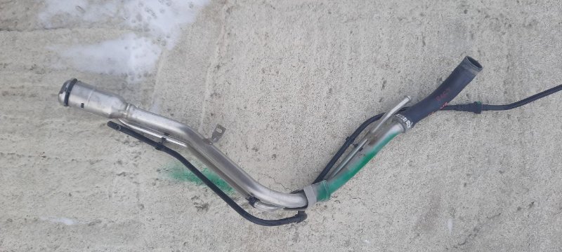 Горловина бензобака FORD FOCUS 2 (б/у)