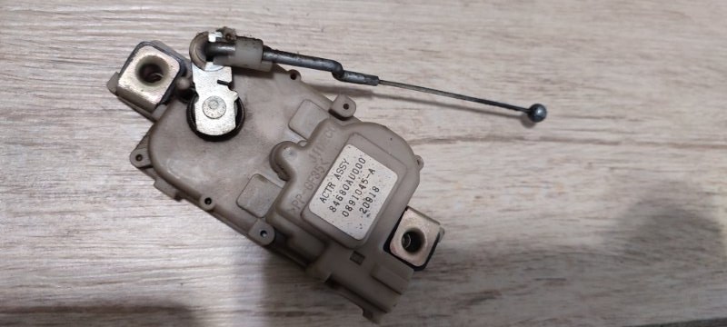 Замок багажника NISSAN PRIMERA P12 QG18DE 2000 (б/у)