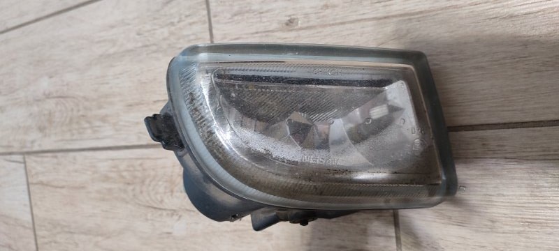 Фара противотуманная NISSAN PRIMERA P12 QG18DE 2001 передняя правая (б/у)