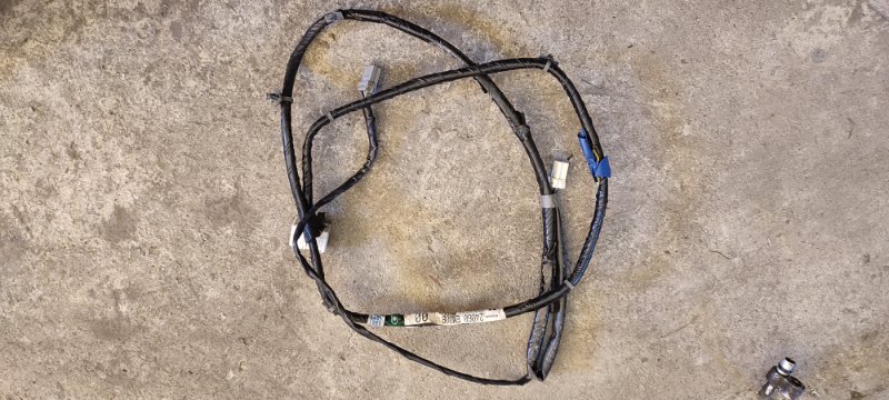 Проводка салонная NISSAN TIIDA C11 HR16 2004 (б/у)
