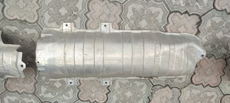 Тепловой экран NISSAN TIIDA C11 HR16 2004 (б/у)