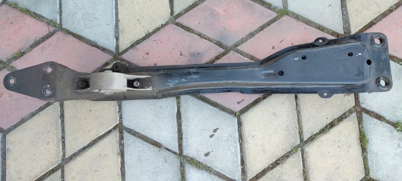 Балка подвески NISSAN PRIMERA P12 QG18DE 2001 передняя (б/у)