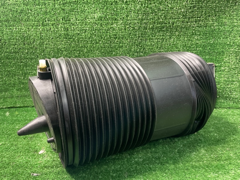 Подушка пневмоподвески задняя правая AUDI Q7 4M 4M0616002 новая