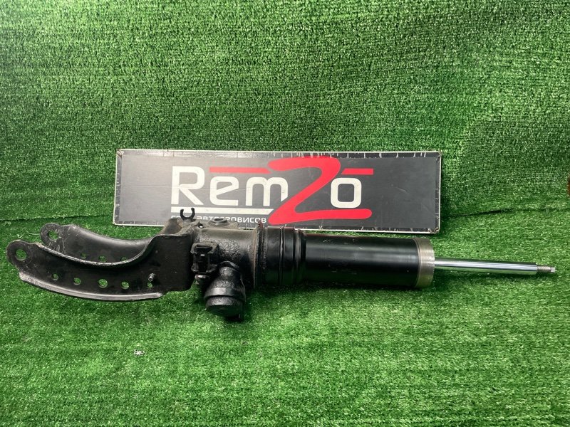 Амортизатор подвески передний Q7 4L