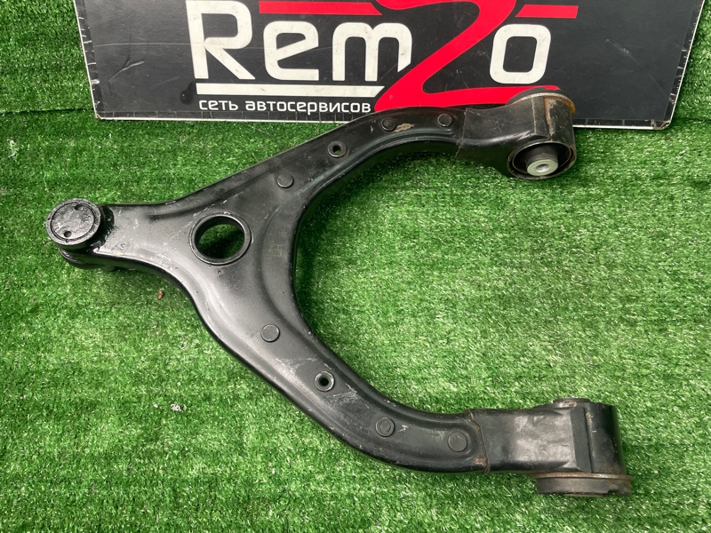 Рычаг Верхний передний левый X
