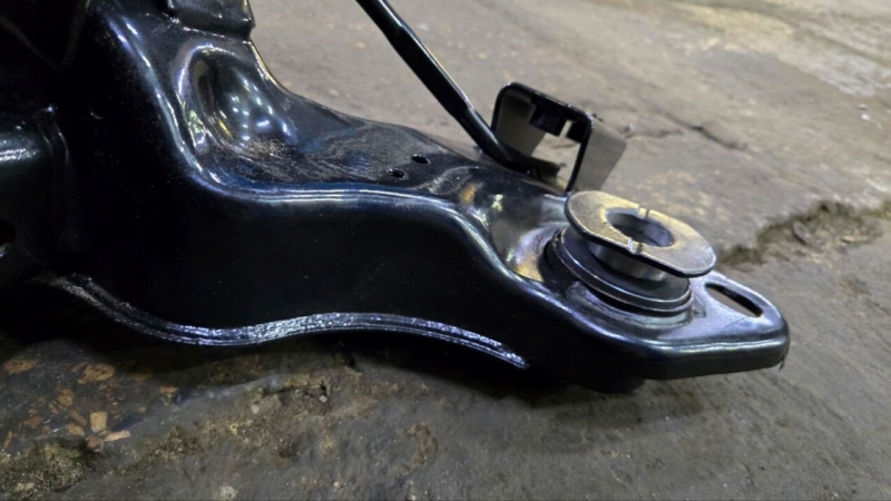 Сайлентблок подрамника задний fusion 2016 CC7