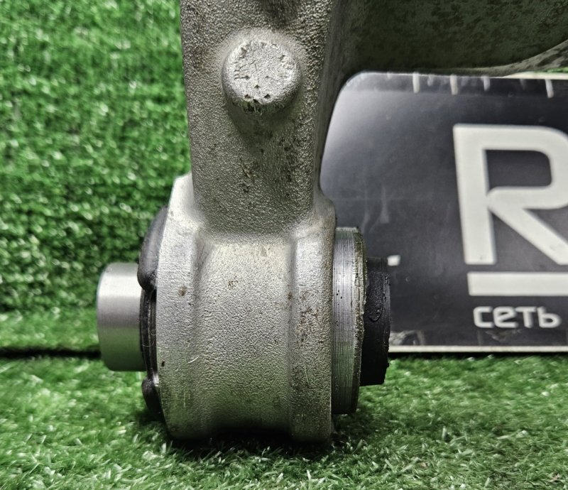 Сайлентблок передний Navigator Сайлентблок передний Navigator