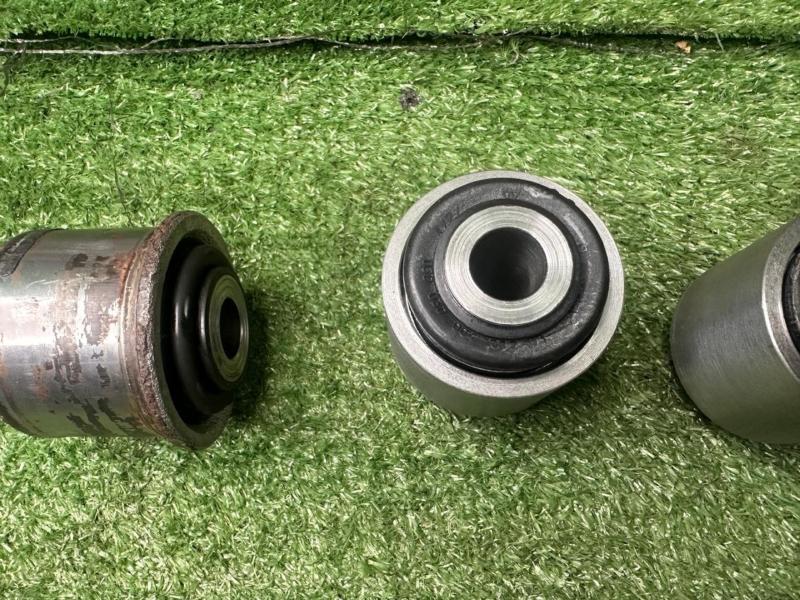 Сайлентблок задний Infiniti Qx50 551B05NA0B новая