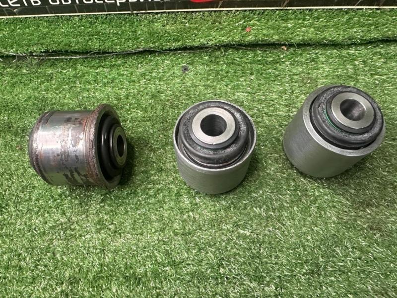 Сайлентблок задний Infiniti Qx50