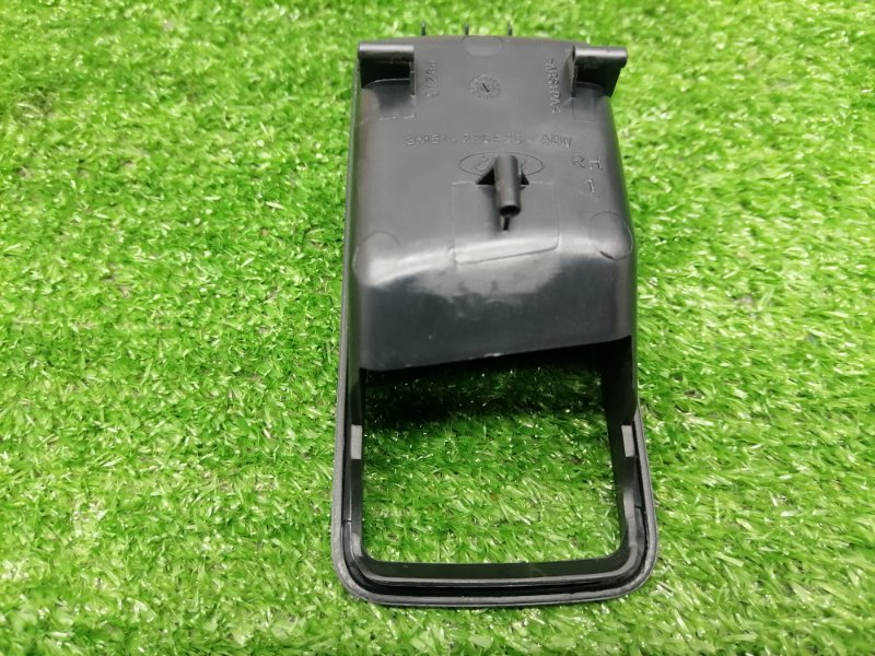 Накладка ручки двери правая Ford Focus Хэтчбек SHDA