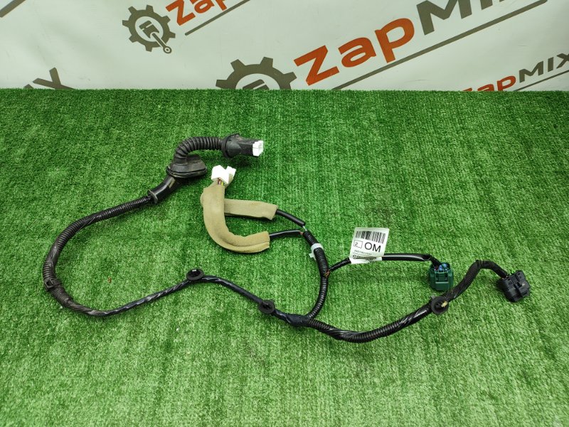 Проводка двери задняя правая Nissan Juke 2014 Хэтчбек HRA2DDT 241261KK0A контрактная