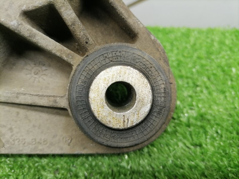 Подушка МКПП Ford Focus Хэтчбек SHDA