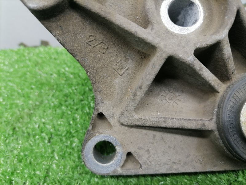 Подушка МКПП Focus 2009 Хэтчбек SHDA