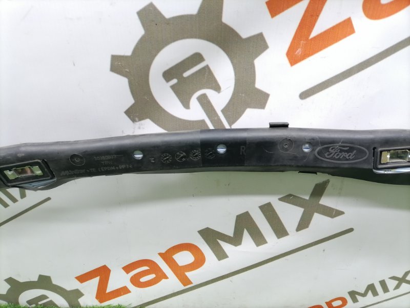 Подушка безопасности боковая правая Ford Focus Хэтчбек HWDA