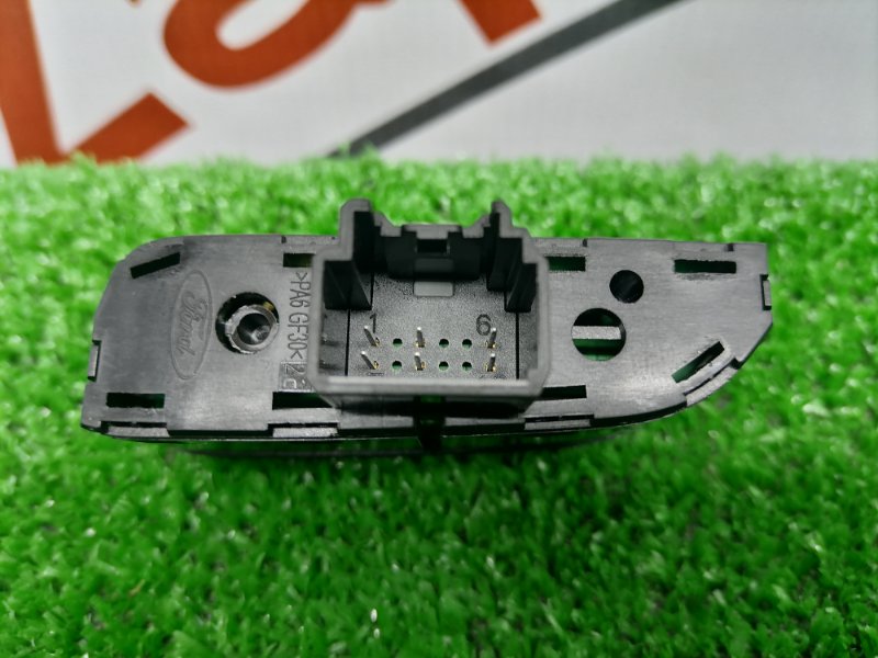 Блок обогрева стекол Focus 2011 CB8 PNDA