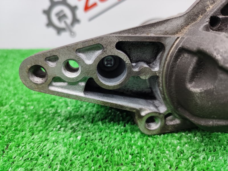 Стартер Juke 2011 F15 HR16DE