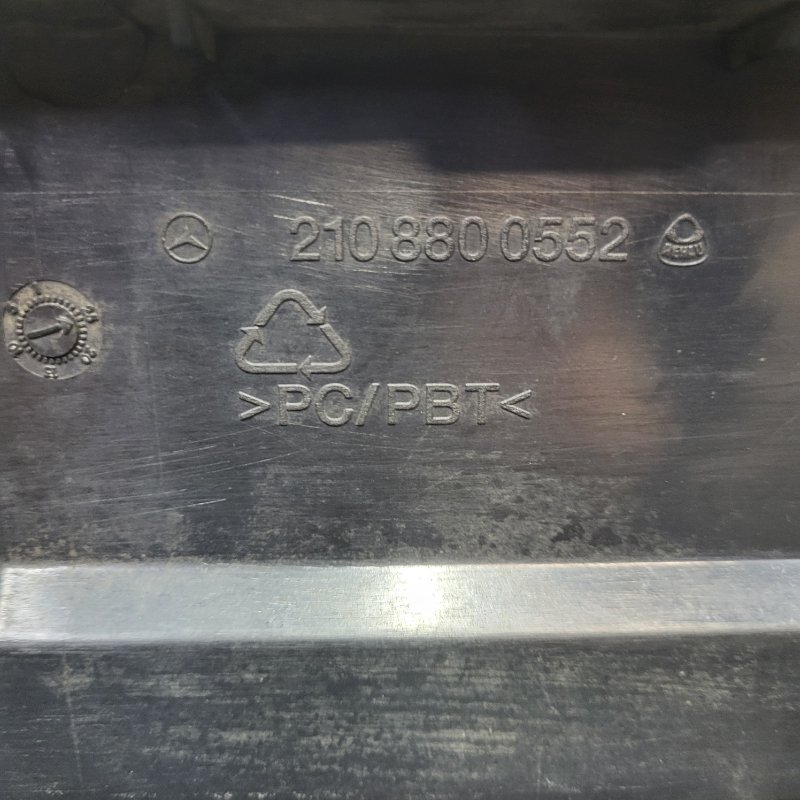 Бампер передний E 2001 w210 om611.961 Бампер передний E 2001 w210 om611.961