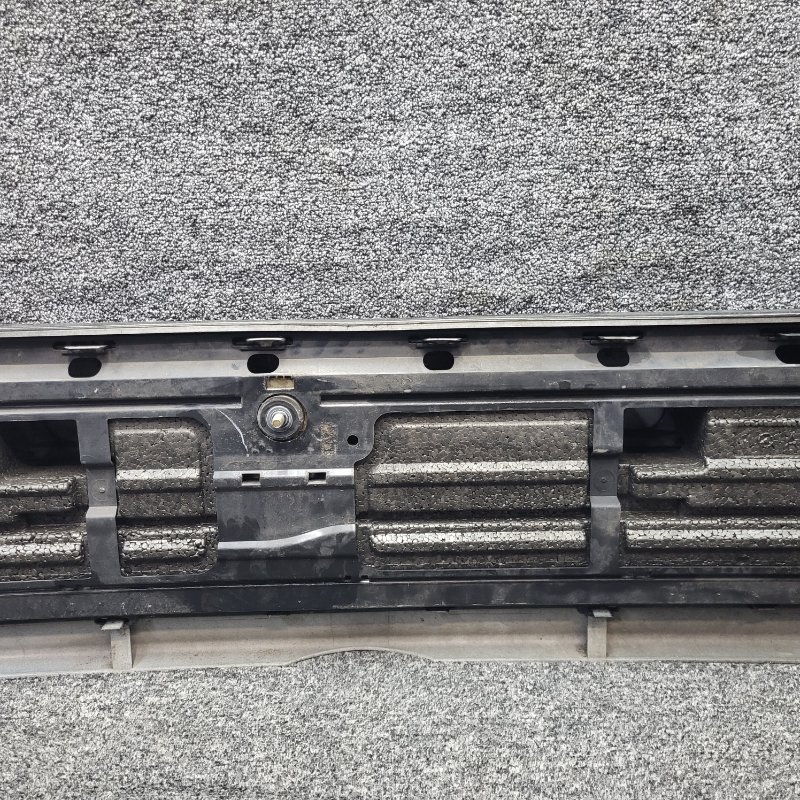 Бампер задний E 2001 w210 om611.961