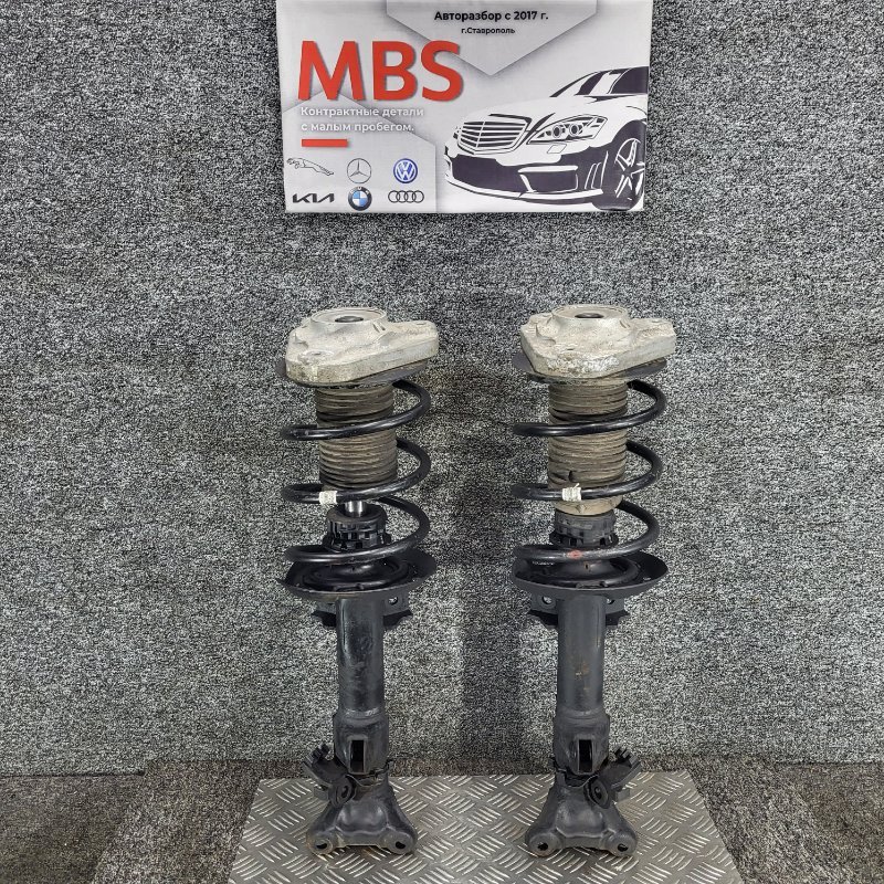 Стойки с пружинами в сборе передние cls 2016 218 om651.924