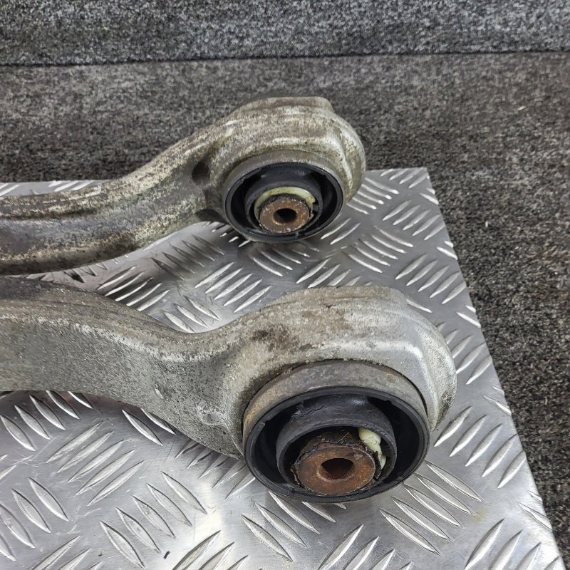 Верхний рычаг передний cls 2016 218 om651.924