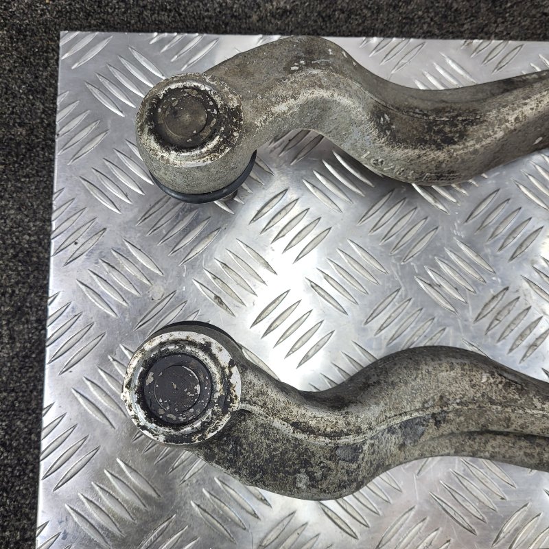 Верхний рычаг передний cls 2016 218 om651.924