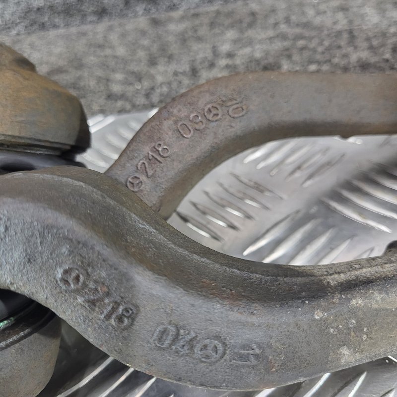 Нижний рычаг передний cls 2016 218 om651.924