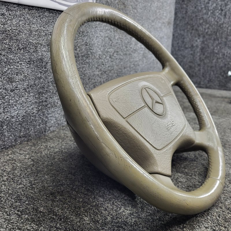 Руль mercedes E w210 m112.921