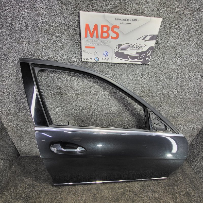 Дверь передняя правая C 2012 w204 om651.911