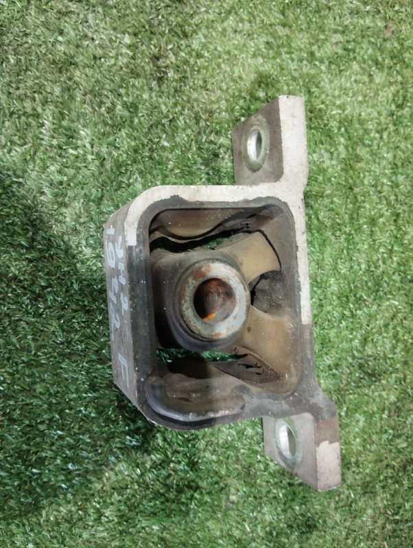 Подушка двигателя передняя ELEMENT 2004 YH2 K24A