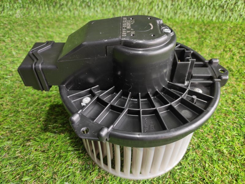 Мотор печки Subaru FORESTER SKE FB20W Мотор печки Subaru FORESTER SKE FB20W