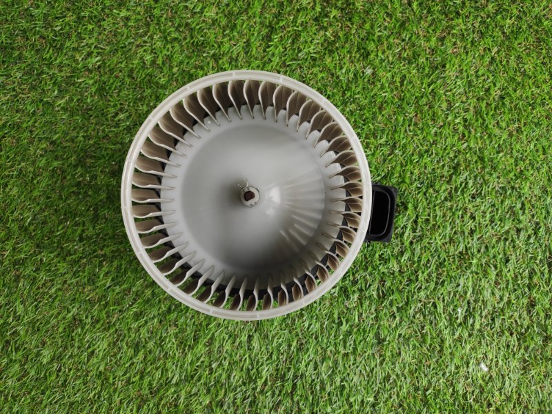 Мотор печки FORESTER 2018 SKE FB20W Мотор печки FORESTER 2018 SKE FB20W