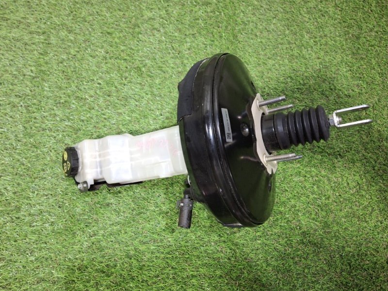 Главный тормозной цилиндр CX-30 2021 DM8P S8-DPTS