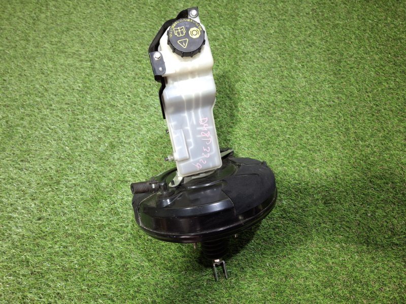 Главный тормозной цилиндр CX-30 2021 DM8P S8-DPTS