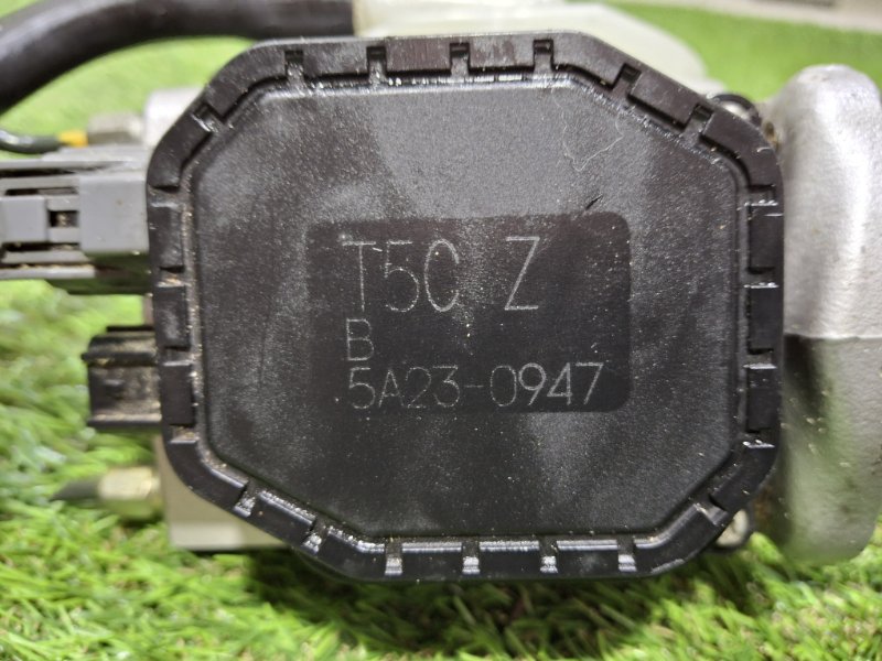 Главный тормозной цилиндр VEZEL 2015 RU4 LEB