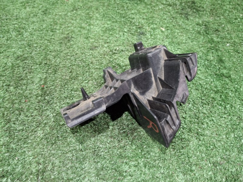 Крепление бампера заднее правое FORESTER 2018 SK9 FB25C