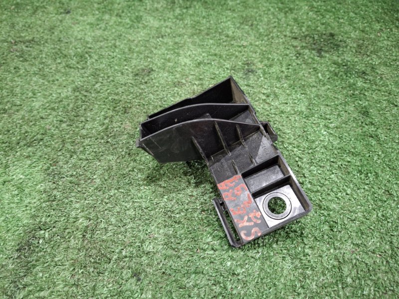 Крепление бампера заднее правое FORESTER 2018 SKE FB20W Крепление бампера заднее правое FORESTER 2018 SKE FB20W