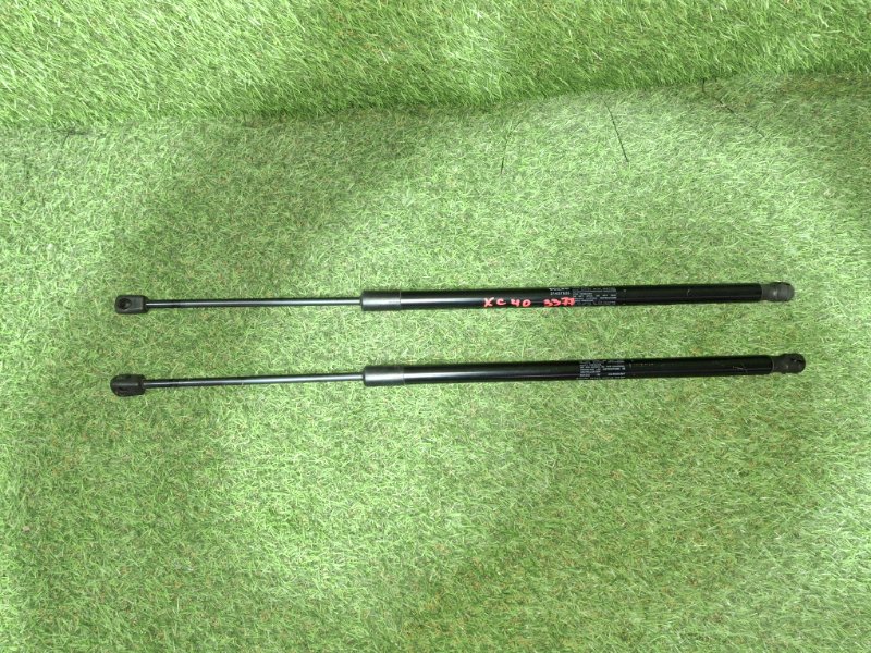 Амортизатор капота XC40 2019 XB420 B4204T47